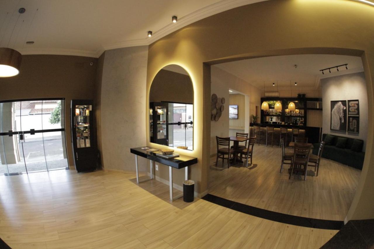 Savana Park Hotel Andradina Exterior photo